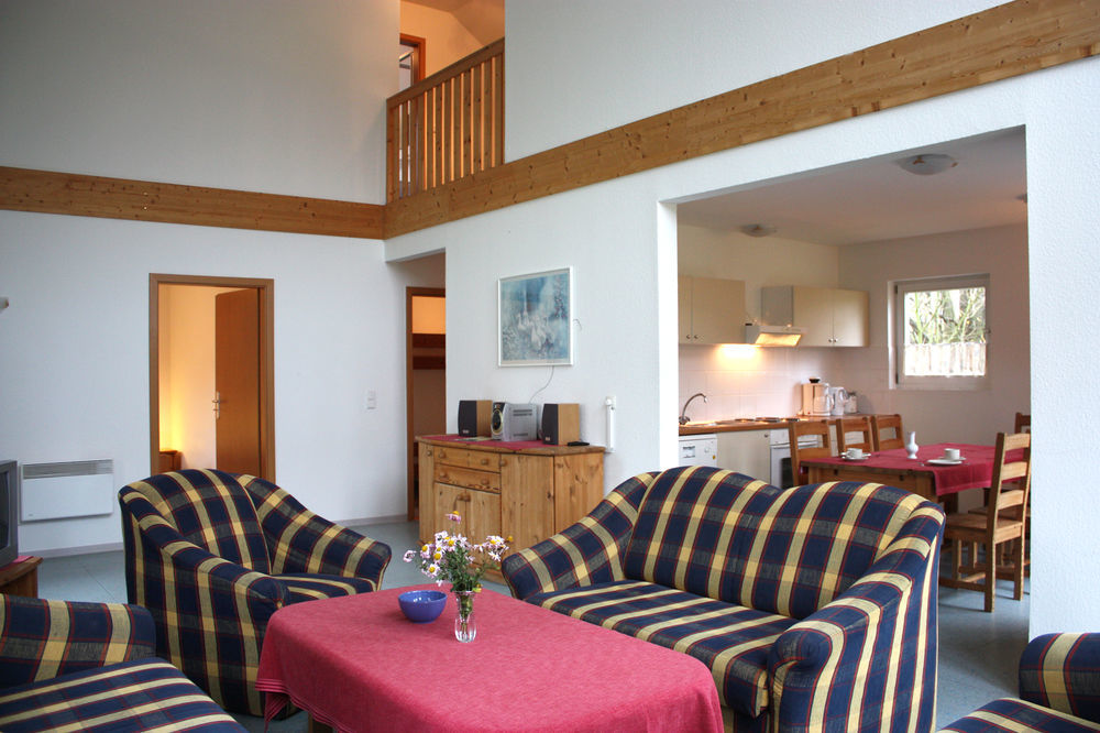 Ostseehotel Kluetzer Winkel Hohen Schoenberg Εξωτερικό φωτογραφία