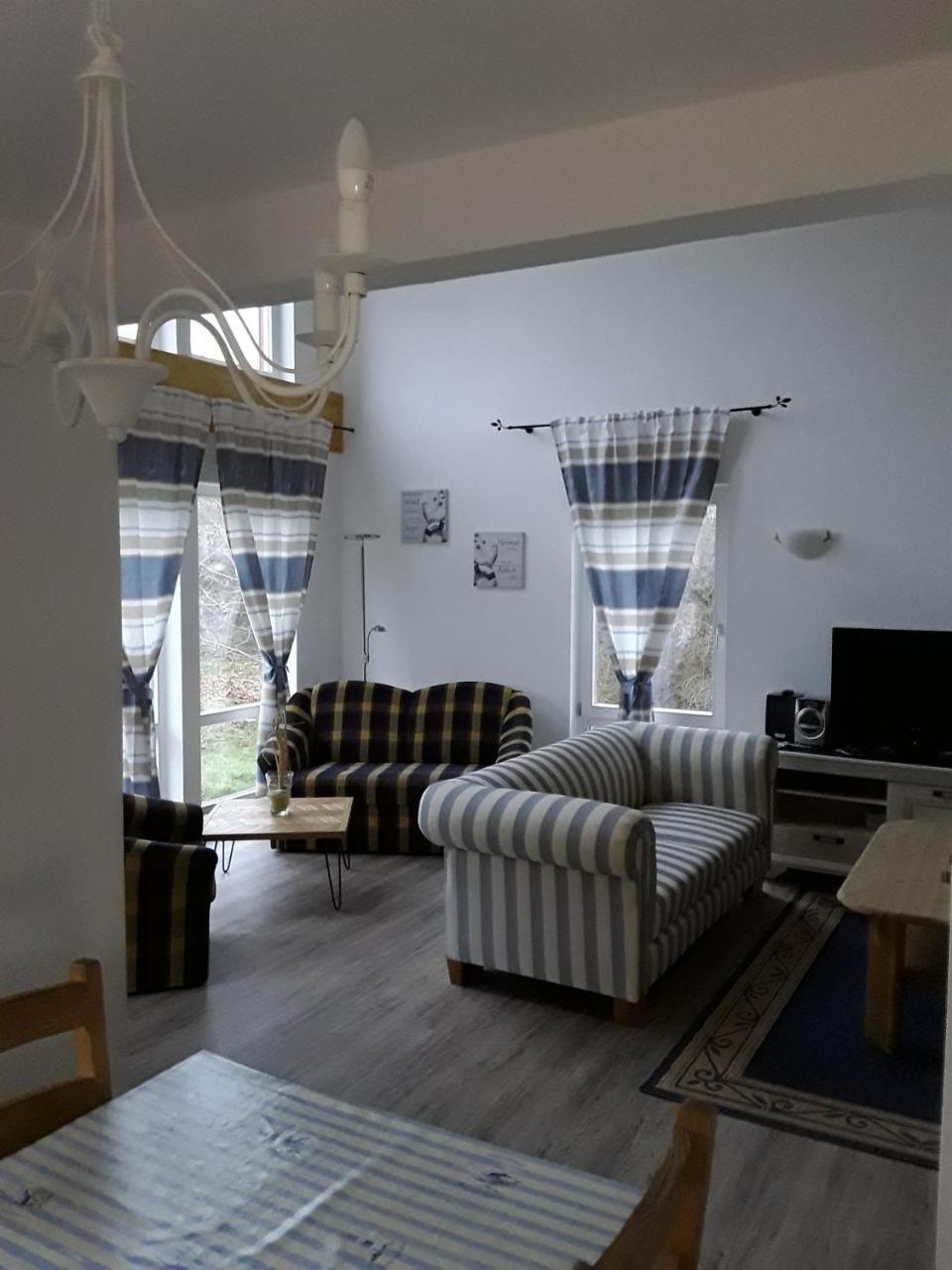 Ostseehotel Kluetzer Winkel Hohen Schoenberg Εξωτερικό φωτογραφία